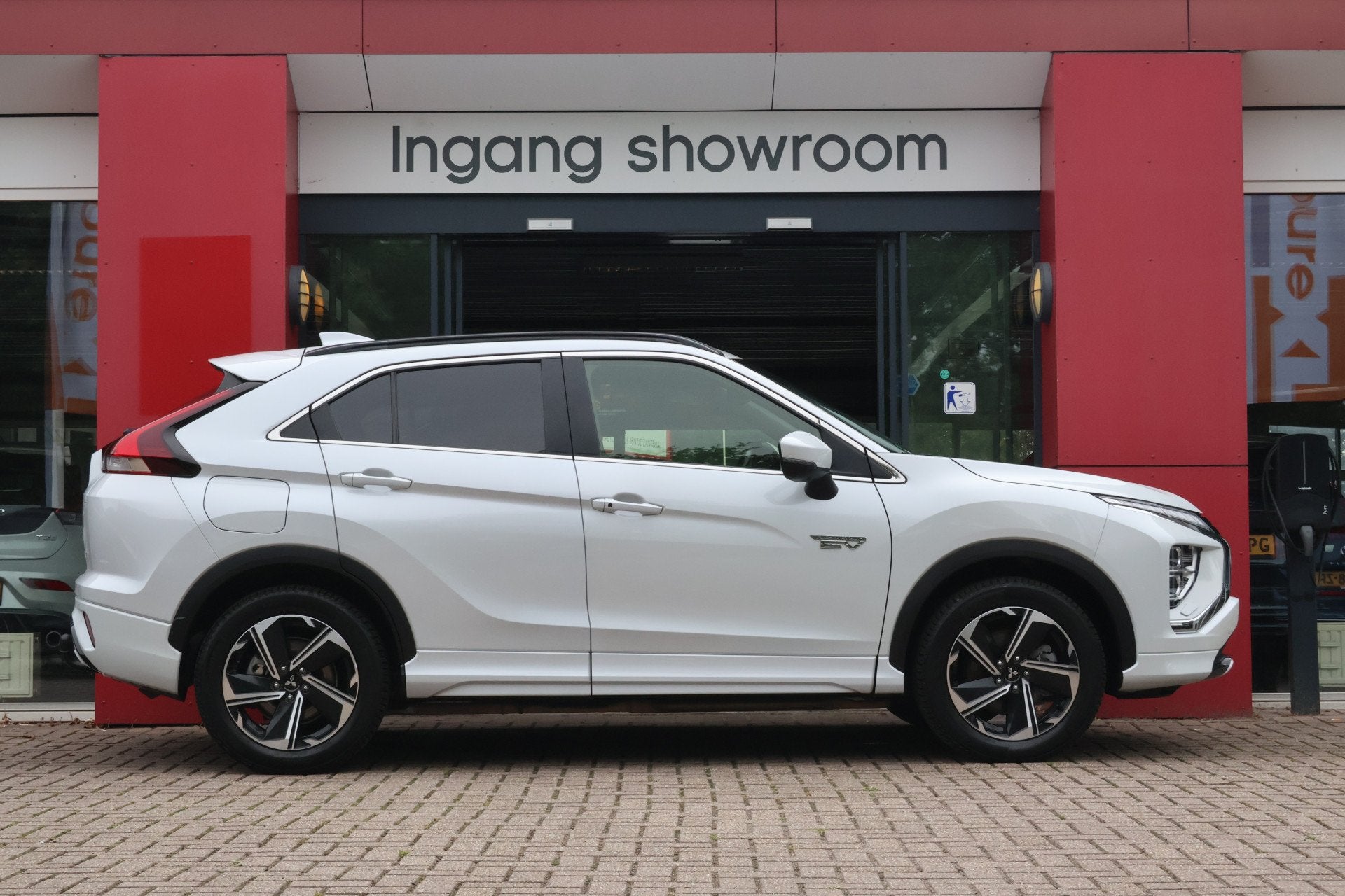 Mitsubishi Eclipse Cross 2.4 PHEV Executive | ACC | Camera |, Auto's, Automaat, 188 pk, Verwarmde buitenspiegels, 4 cilinders