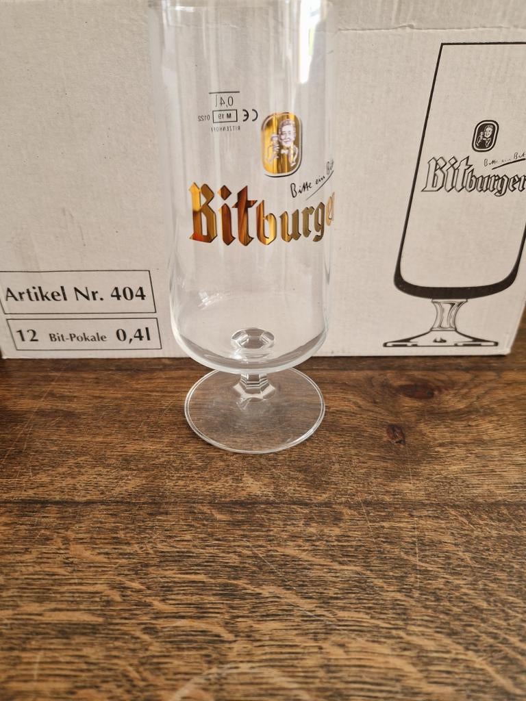 Bierglazen 0,4 ltr Bitburger, Ophalen of Verzenden, Zo goed als nieuw, Glas of Glazen, Overige merken