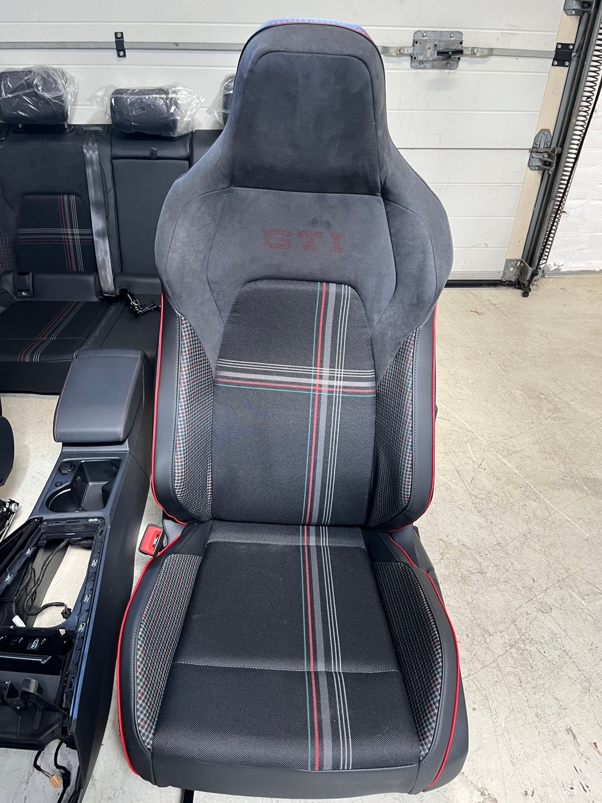 Interieur Golf 8,5 GTI 50 JAHRE EDITION nieuw, Auto-onderdelen, Ophalen, Nieuw