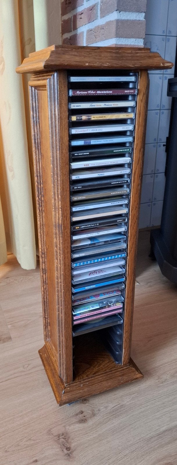 Houten CD-rek / CD-toren, Ophalen, Hout, Cd's