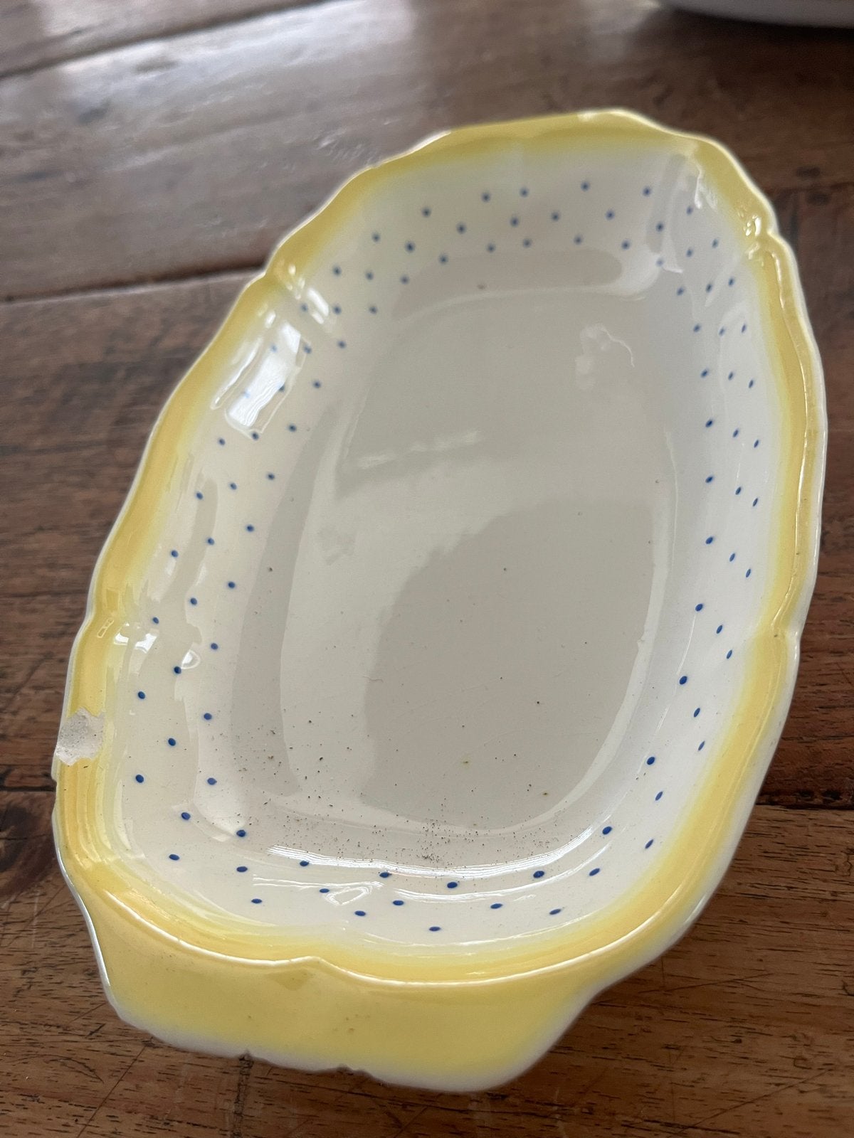 Vintage Orion schaal met gele rand en blauwe stippen, Antiek en Kunst, Ophalen