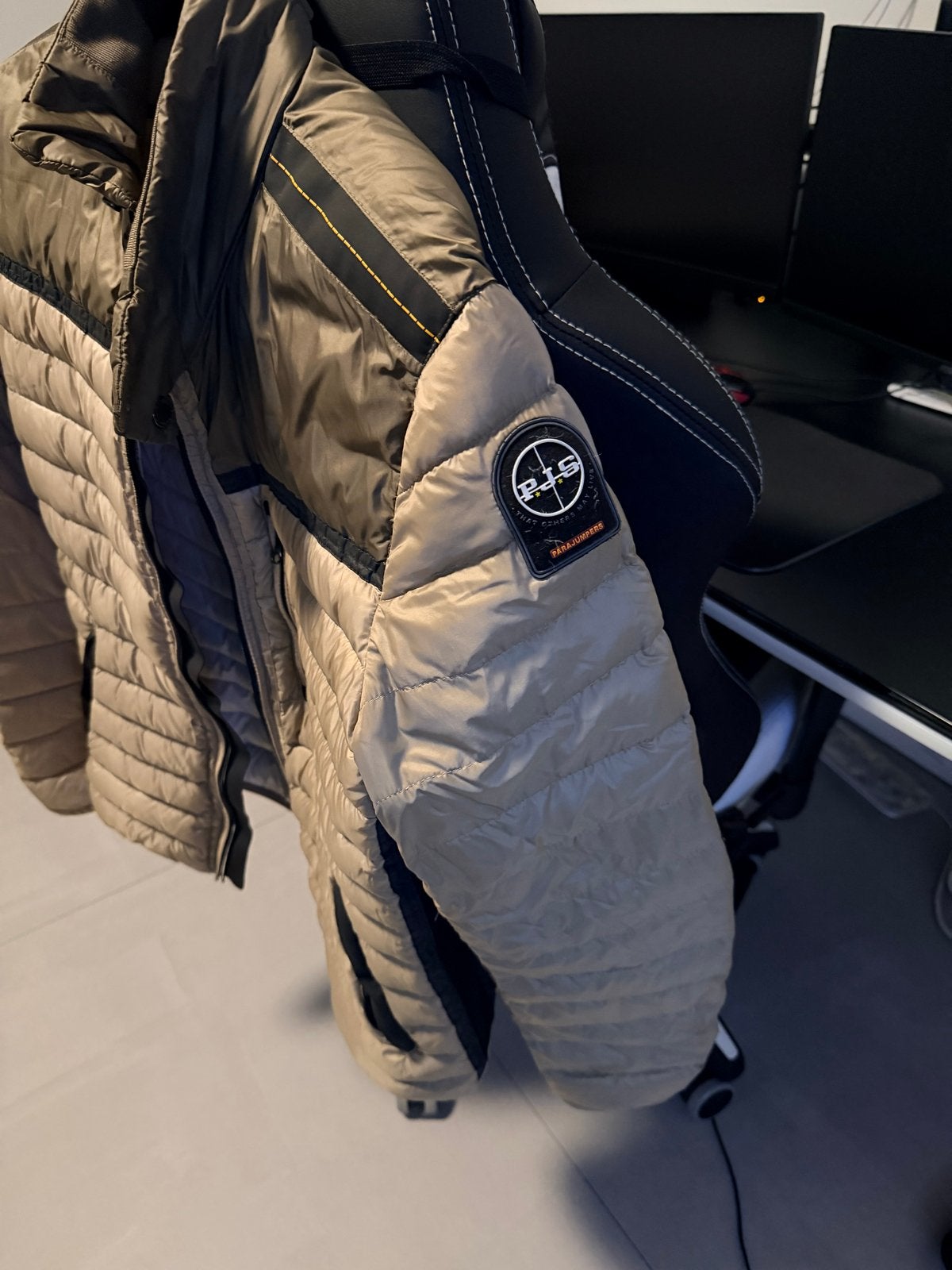 Parajumpers heren jas - Maat M, Ophalen of Verzenden, Zo goed als nieuw, Maat 48/50 (M), Beige