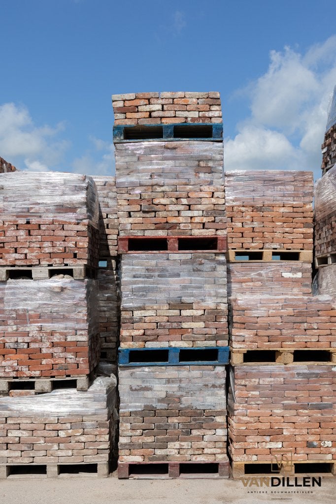 Partij genuanceerde oude vormbak stenen 21 x 5.5 70M2, Doe-het-zelf en Verbouw, Metselstenen, Ophalen of Verzenden, Zo goed als nieuw