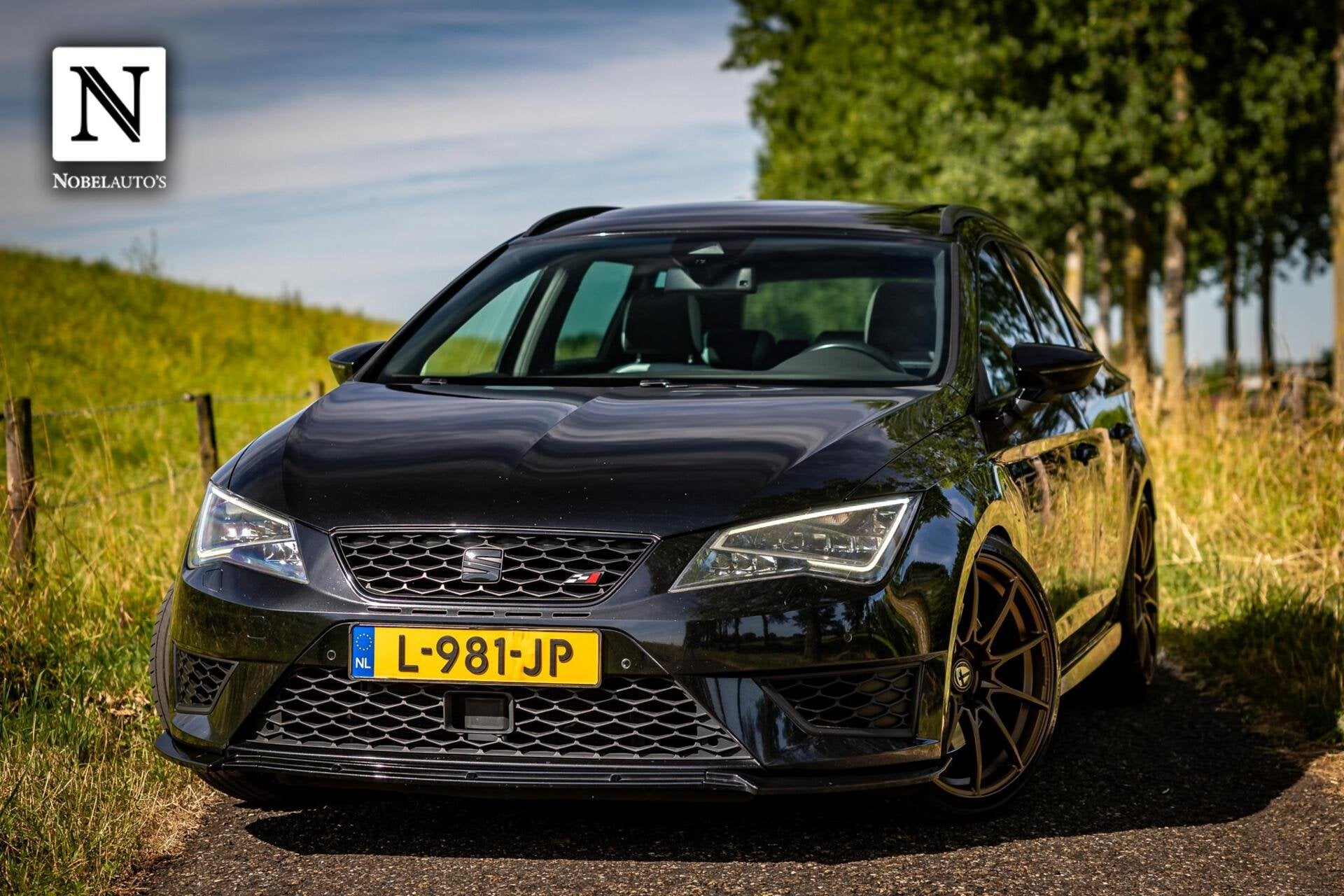 Seat Leon ST 2.0 TSI Cupra 280 |Pano |19inch |Camera |ACC, Auto's, Seat, 15 km/l, Euro 6, 4 cilinders, Leon