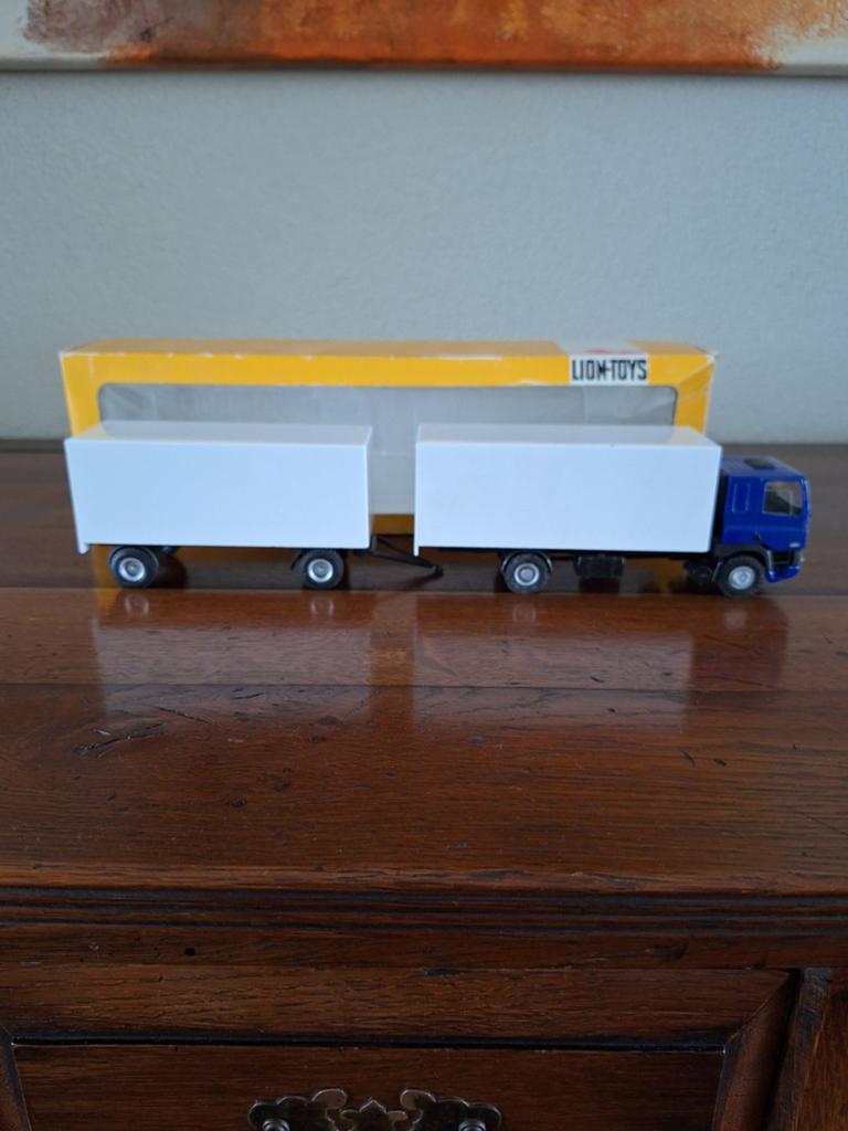 Als nieuw model Daf 85 CF, Ophalen of Verzenden, Zo goed als nieuw, Auto