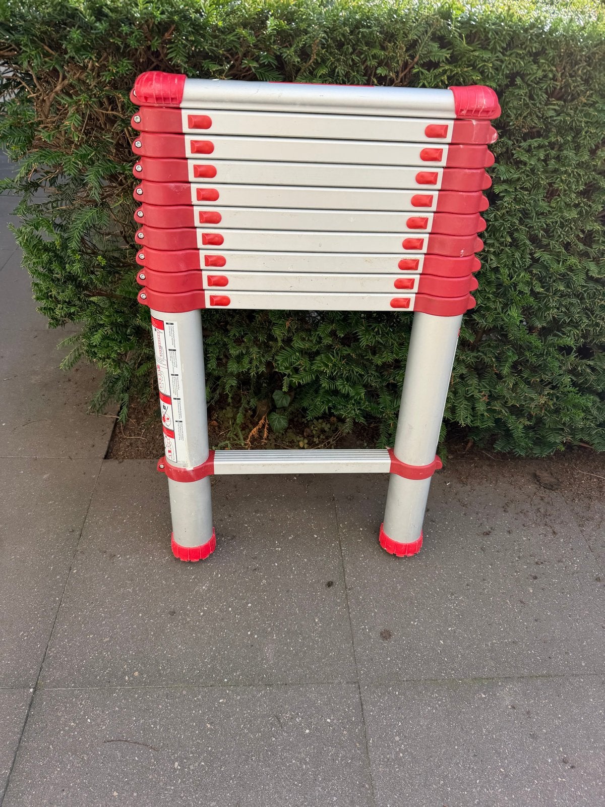 Telescopische ladder - 3.3m - Zo goed als nieuw, Doe-het-zelf en Verbouw, Ophalen, Zo goed als nieuw, Ladder, Opvouwbaar of Inschuifbaar