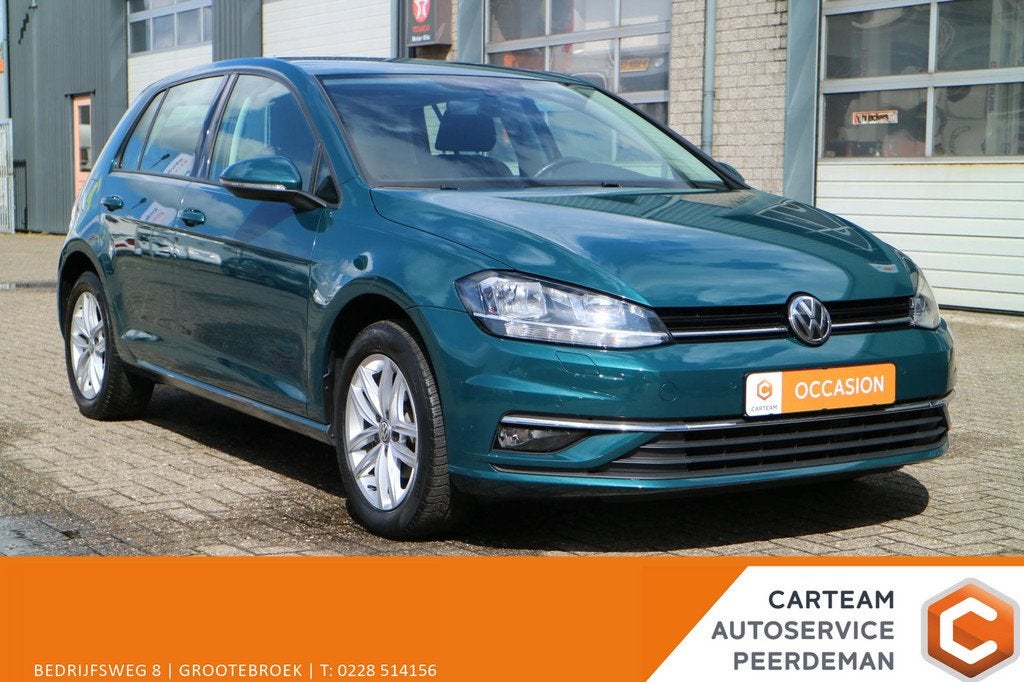 Volkswagen Golf 1.0 TSI Comfortline | PDC | Stoelverwarming, Gebruikt, 610 kg, 49 €/maand, Bedrijf