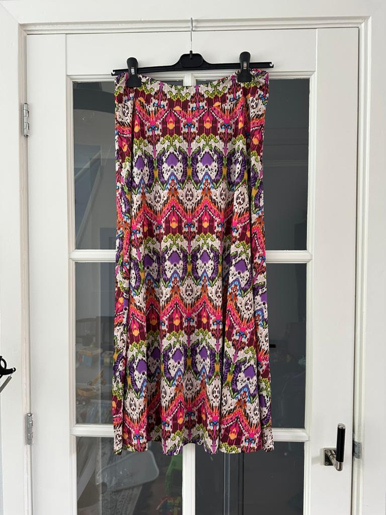 Nieuwe kleurrijke maxi rok Sweet Jewellery maat L, Kleding | Dames, Maat 42/44 (L), Nieuw, Ophalen of Verzenden, Roze