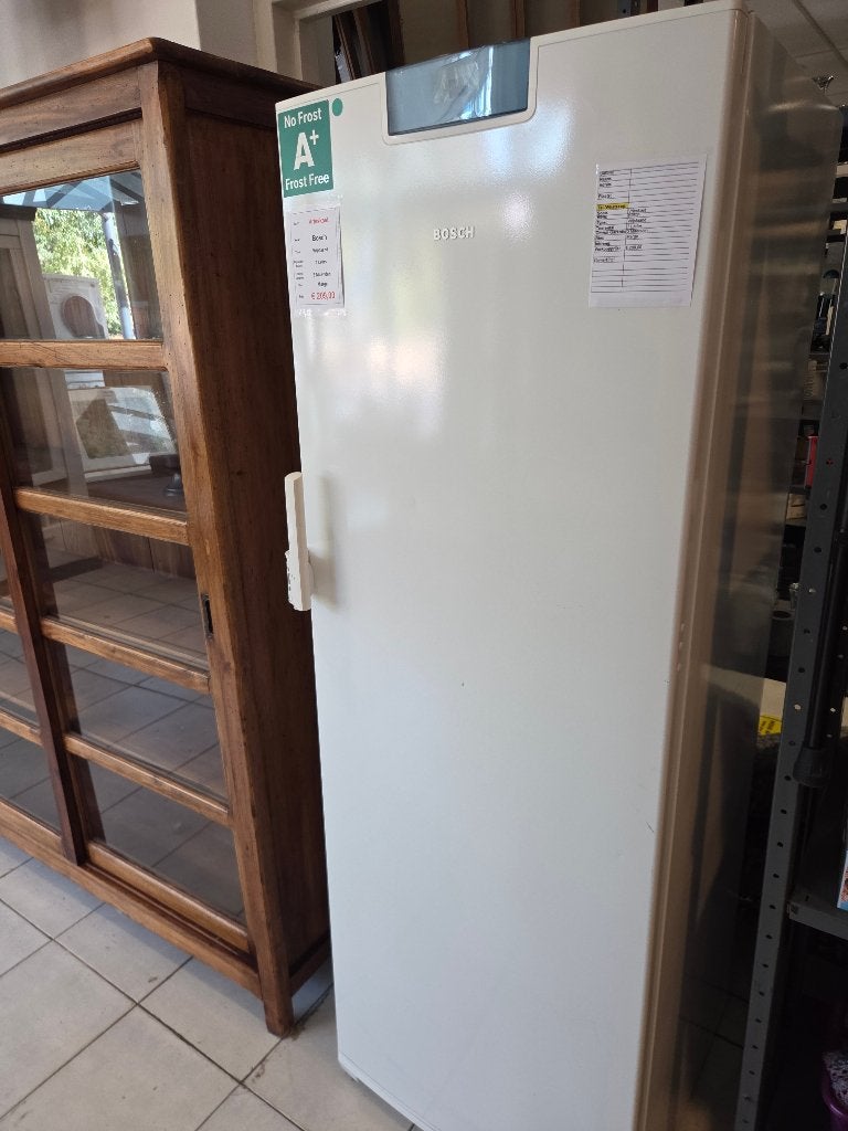vrieskast - Bosch - NoFrost - 7 lades, Witgoed en Apparatuur, Vriezers en Diepvrieskisten, Gebruikt, Duitsland, Nl-infocentrum-bosch@bshg.com