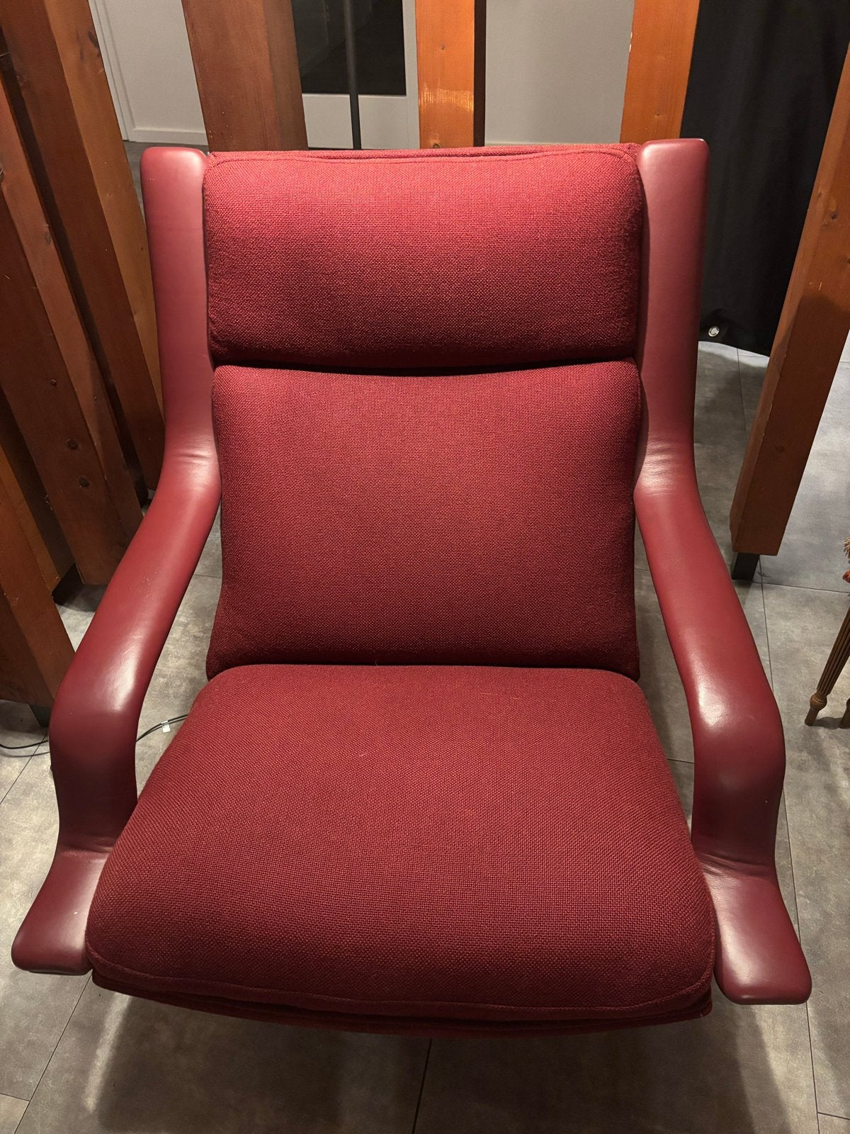 Artifort fauteuil, Ophalen of Verzenden, Zo goed als nieuw, Stof, 75 tot 100 cm