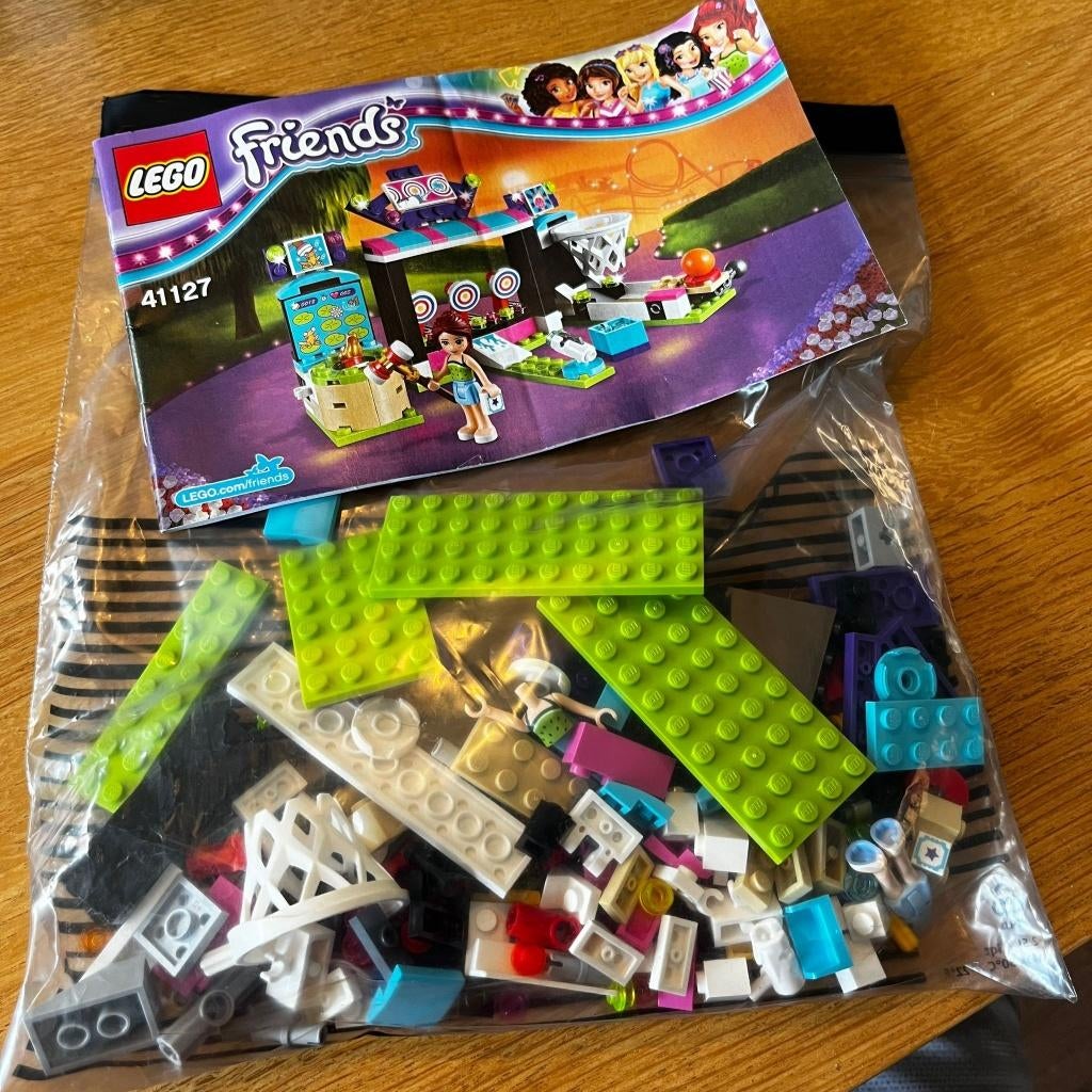LEGO Friends Pretpark spelletjeshal [41127], Compleet, Gebruikt, Lego, Friends