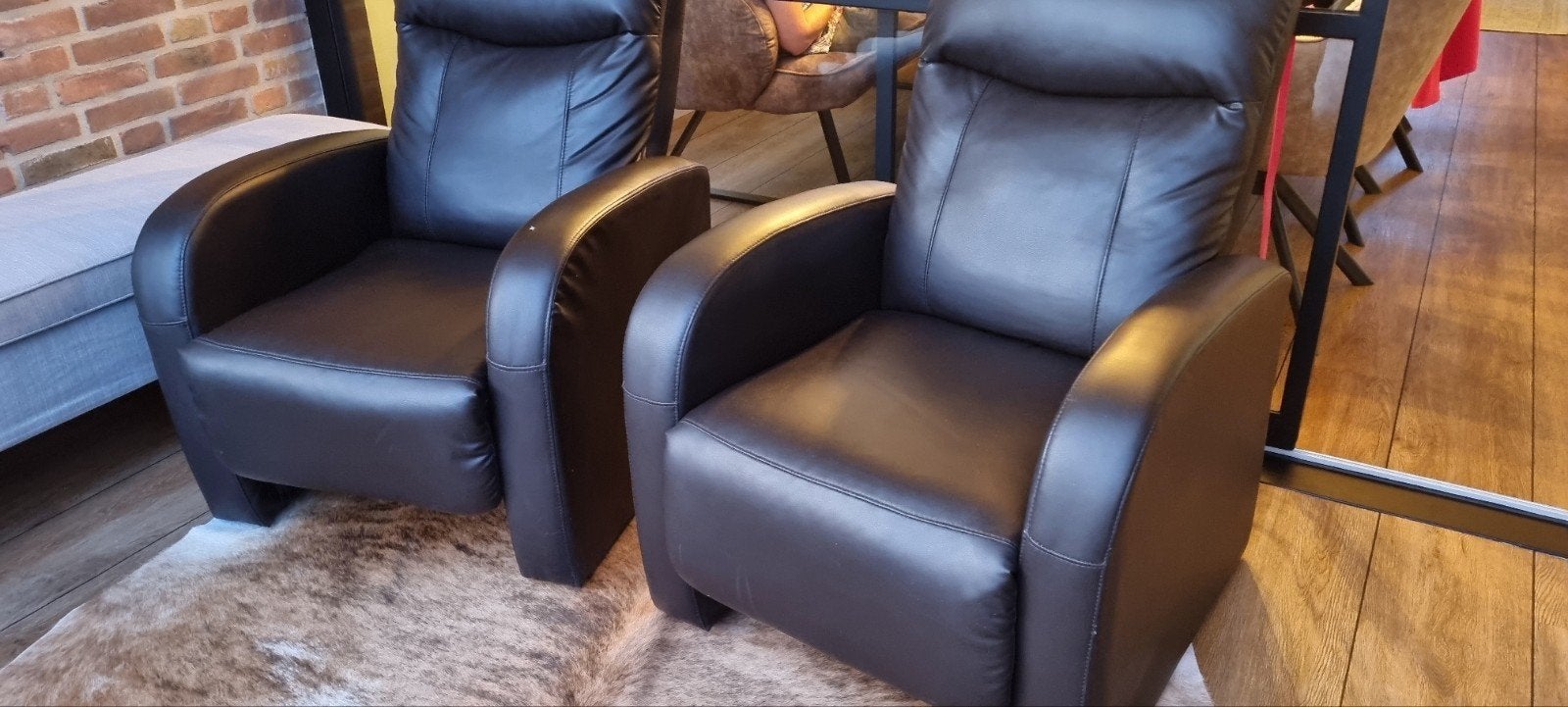 Comfortabele relaxstoelen - Bruin, Ophalen, Gebruikt, 50 tot 75 cm, Leer