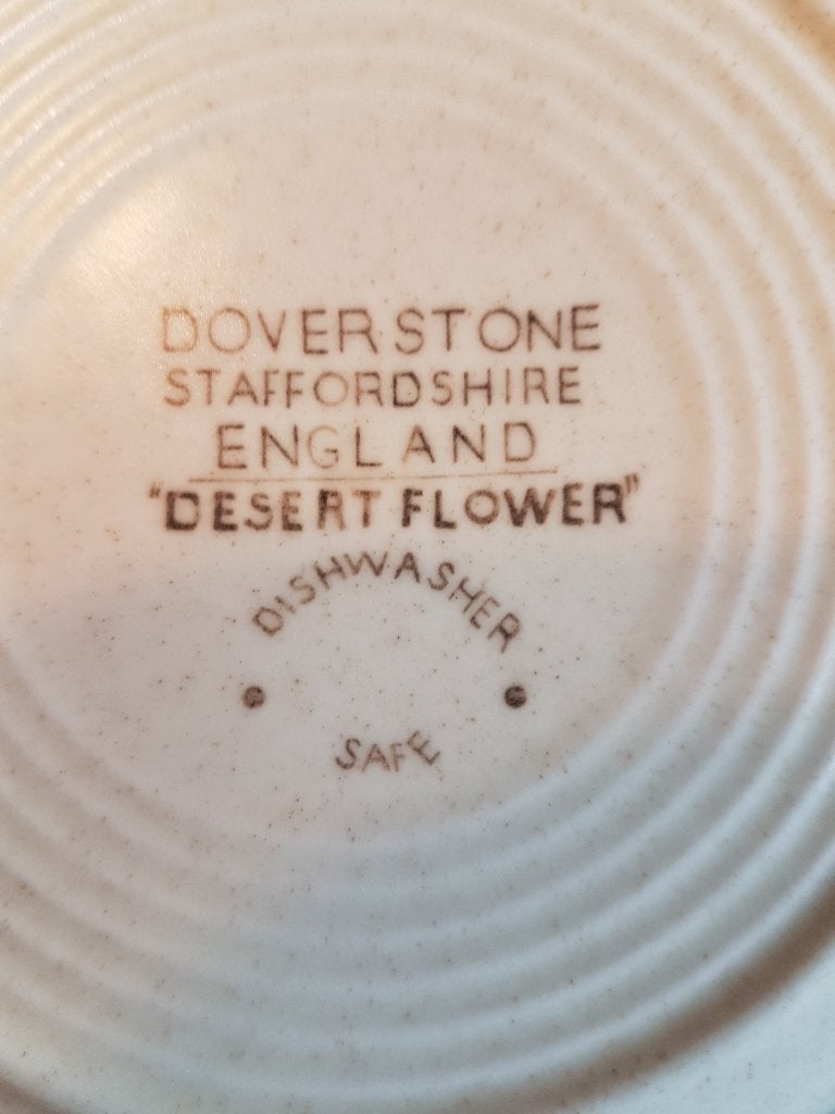 doverstone staffordshire england, desert flower, jaren 70, Huis en Inrichting, Keuken | Servies, Ophalen, Zo goed als nieuw, Overige stijlen