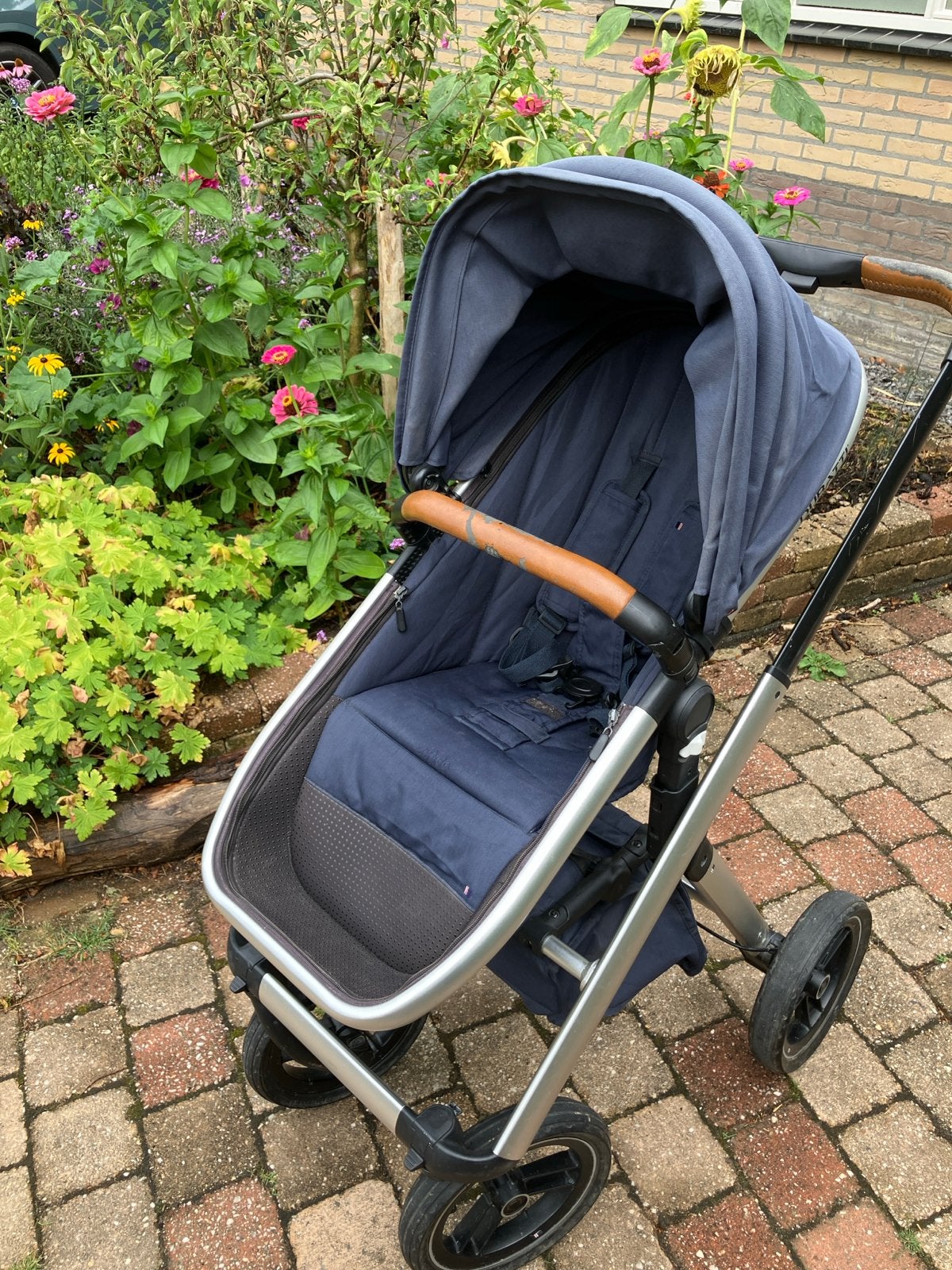 Dubatti kinderwagen met reiswieg en accessoires, Kinderen en Baby's, Kinderwagens en Combinaties, Gebruikt, Combiwagen, Met reiswieg