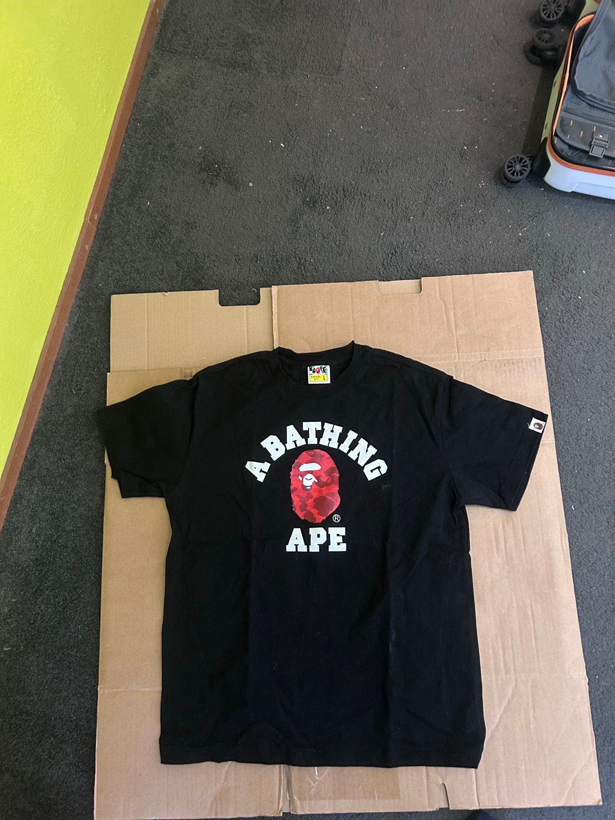 A Bathing Ape T-shirt Zwart Maat L, Ophalen of Verzenden, Zo goed als nieuw, Maat 52/54 (L), Zwart