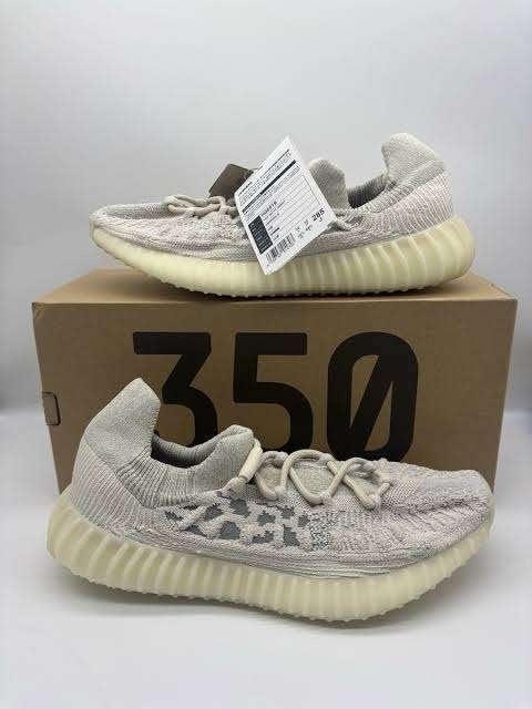adidas Yeezy 350 V2 CMPCT  Slate Bone US11 EU45 (NIEUW), Overige kleuren, Nieuw, Ophalen of Verzenden, Sneakers of Gympen