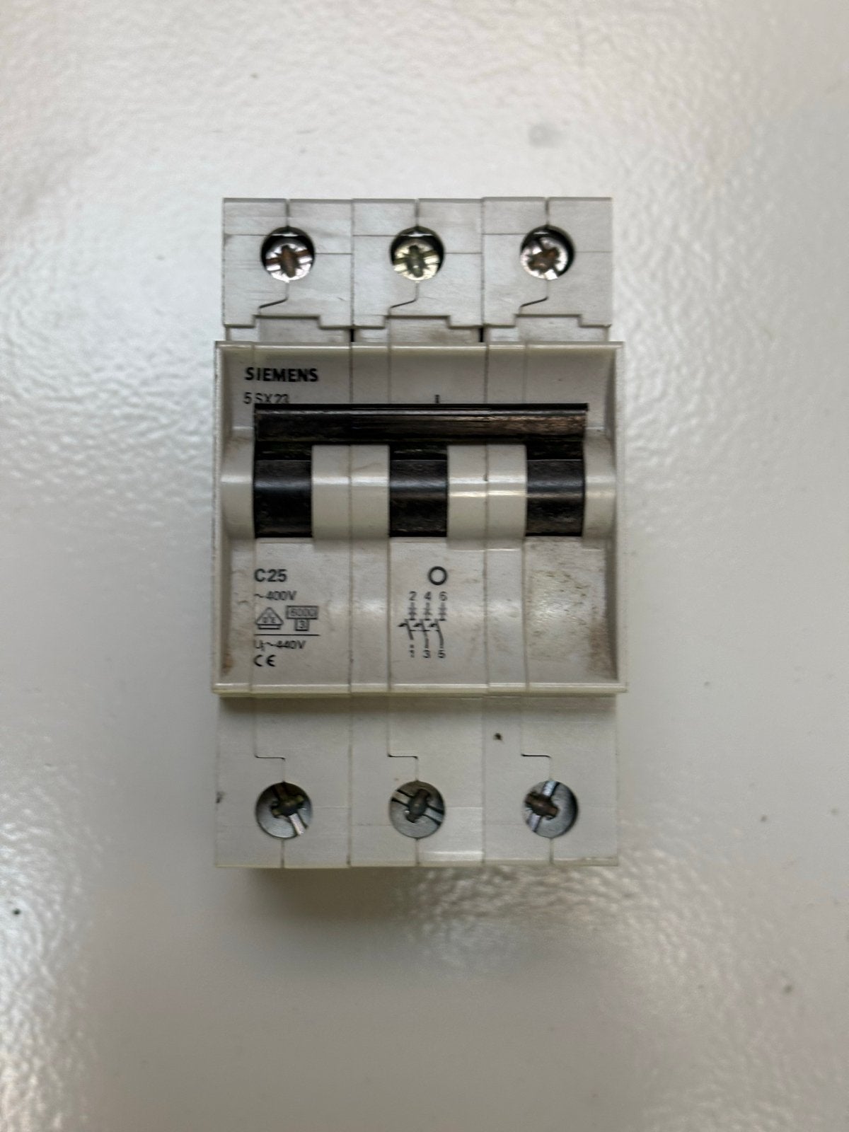 Siemens Installatieautomaat C25 3-polig, Ophalen of Verzenden, Gebruikt, Siemens, Installatieautomaat