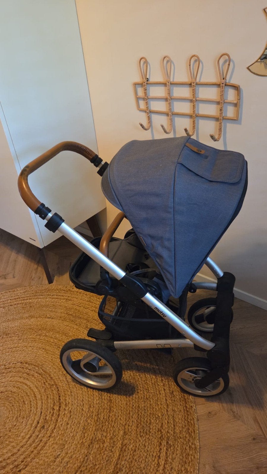 Mutsy Nio combiwagen met reiswieg en regenhoezen, Ophalen, Gebruikt, Combiwagen, Mutsy