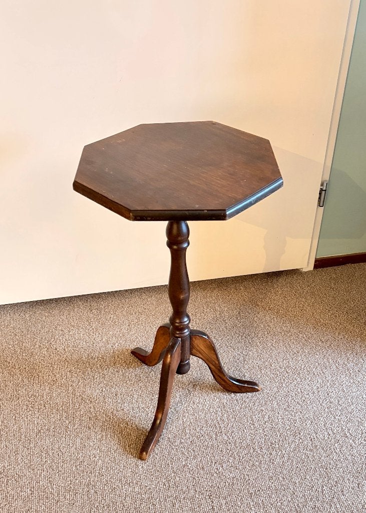 Houten bijzettafeltje - achthoekig / octagon (Opknapper), Ophalen, Minder dan 55 cm, Gebruikt, Klassieke Engelse stij