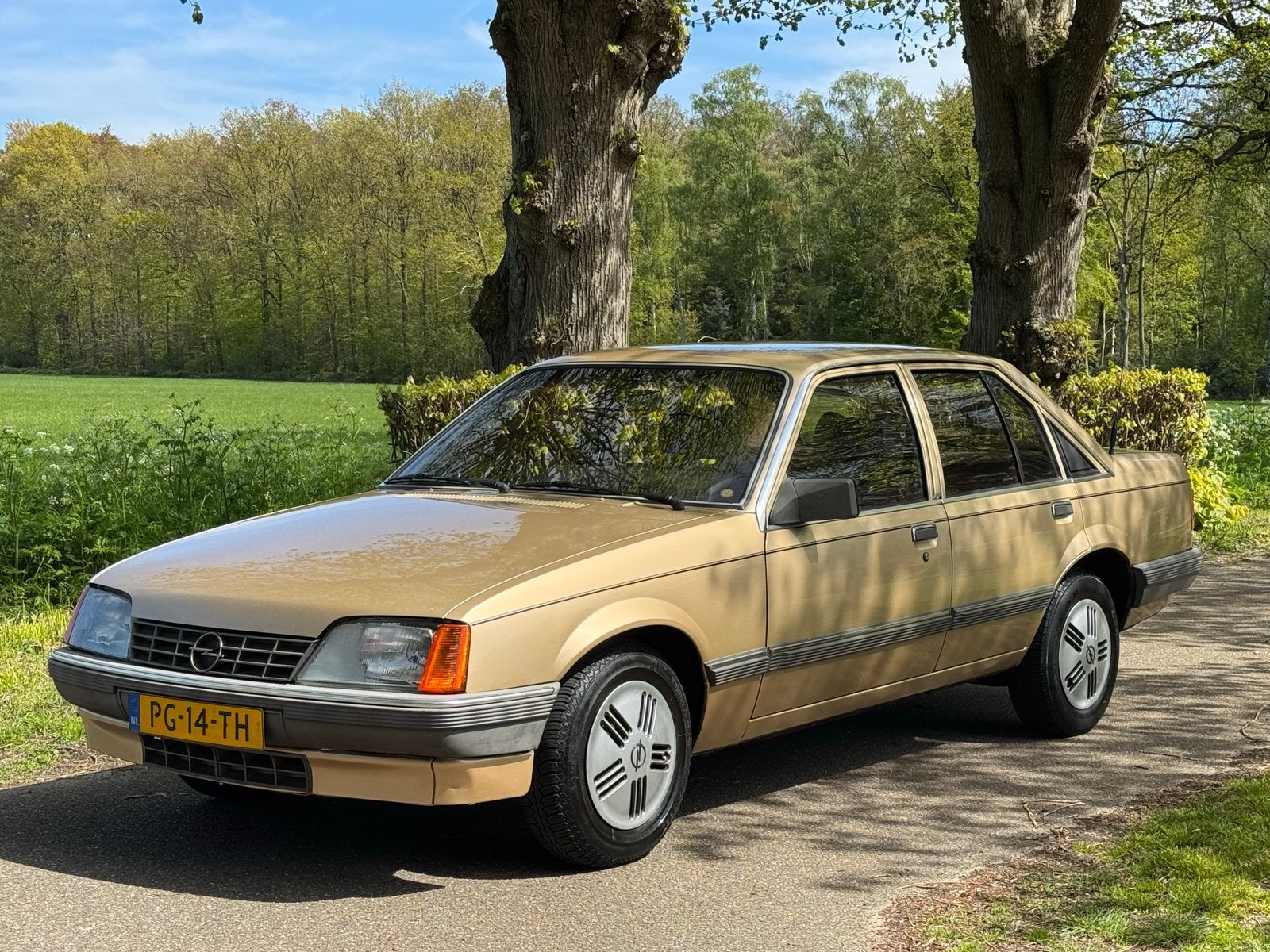 Opel Rekord 2.0S Oldtimer 1986 WEGENBELASTING VRIJ, CENDEURV, Overige modellen, 4 cilinders, 1108 kg, 100 pk