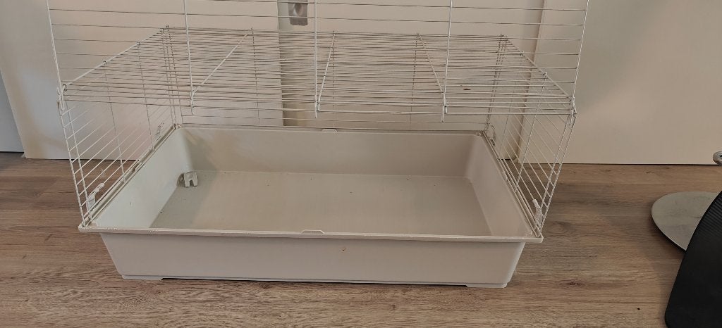 Konijnenkooi / knaagdierkooi wit 95 x 60 x 44 cm, Kooi, Gebruikt, Konijn, 75 tot 110 cm