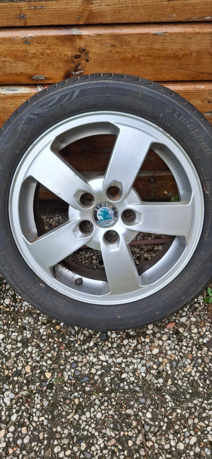 skoda fabia 195/50 R15, Auto-onderdelen, 15 inch, Ophalen of Verzenden, 195 mm, Zomerbanden