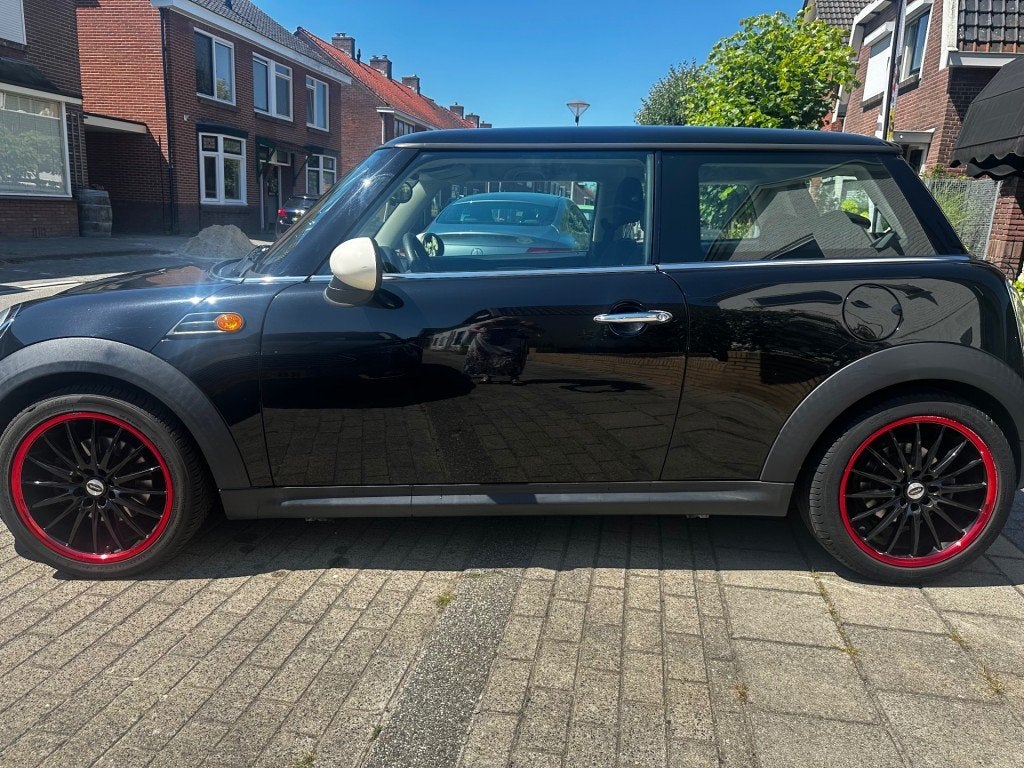 Mini ONE 1.6 ONE MINIMAL.SALT, Auto's, Voorwielaandrijving, Euro 5, Met garantie (alle), 4 stoelen