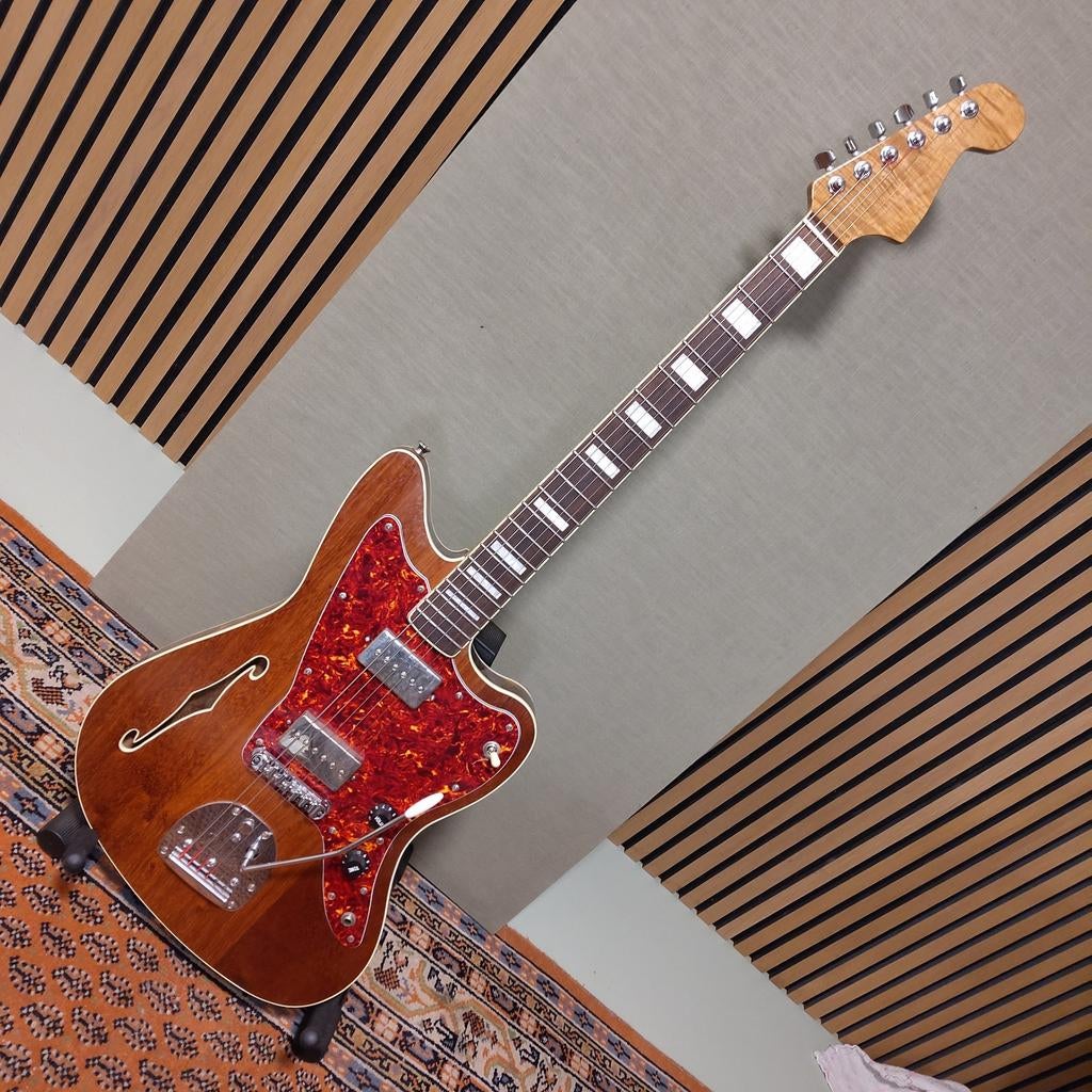 Luthier-gebouwde Semi-Hollow Jazzmaster met P90's, Ophalen of Verzenden, Zo goed als nieuw, Semi-solid body, Overige merken