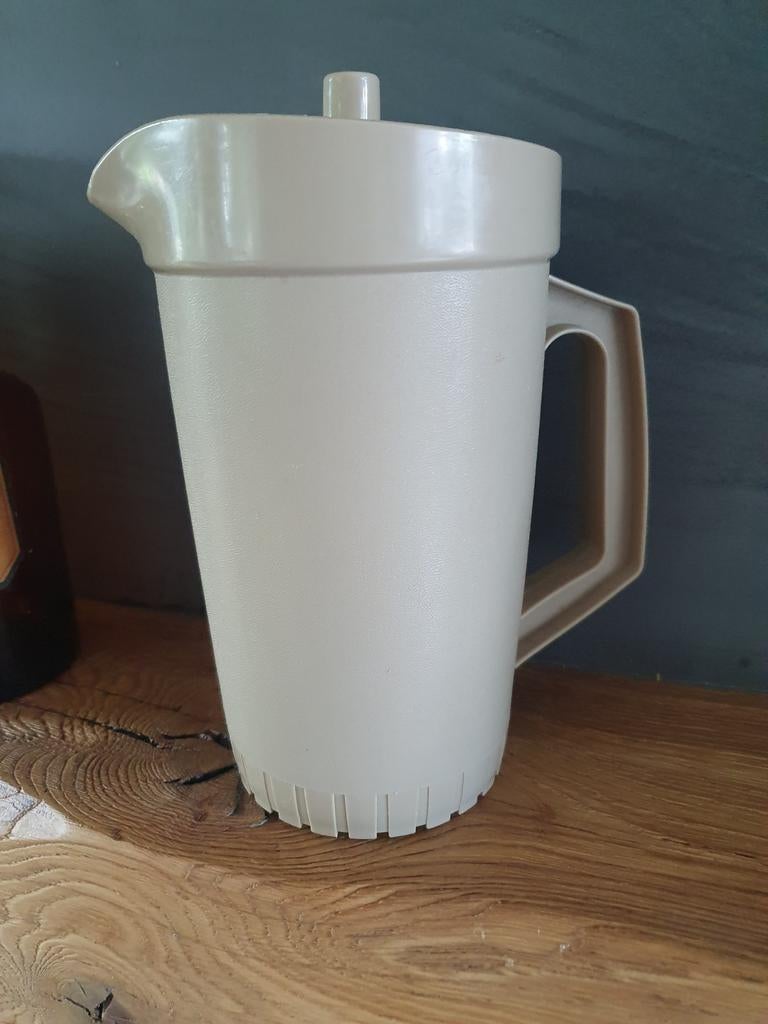 Tupperware sapkan/waterkan/limonade kan jaren 70, Ophalen of Verzenden, Zo goed als nieuw, Crème