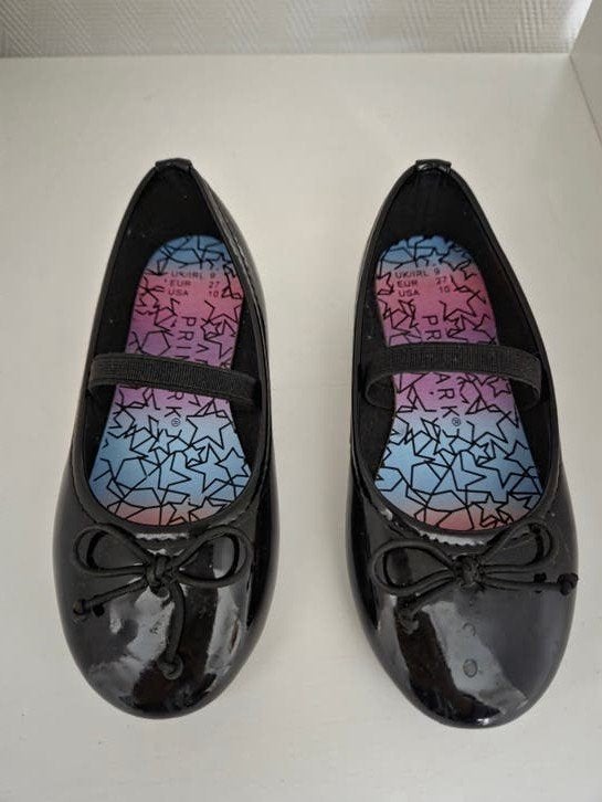 Zwarte lak ballerina's - Primark, Gebruikt, Meisje, Schoenen, Ophalen of Verzenden