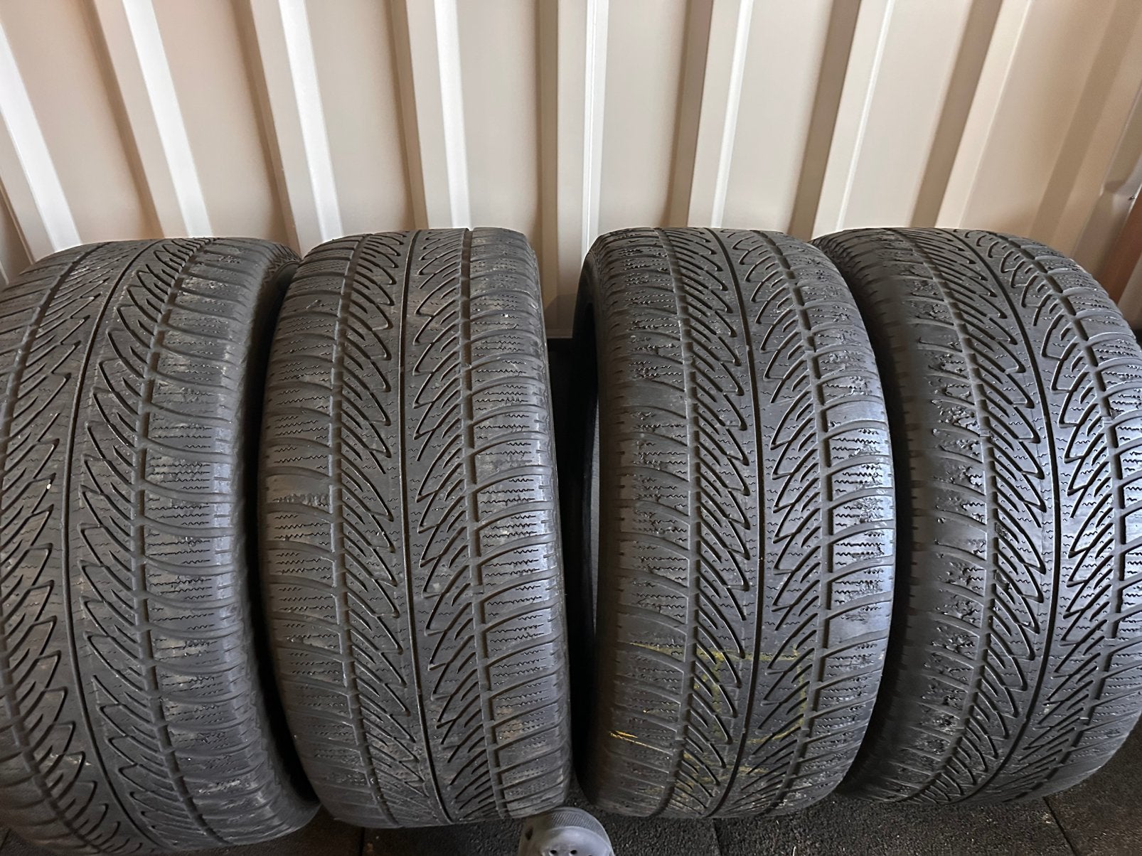 4x goodyear ultragrip 20 inch winterbanden 4MM profiel!, Ophalen, Band(en), 20 inch, 205 mm