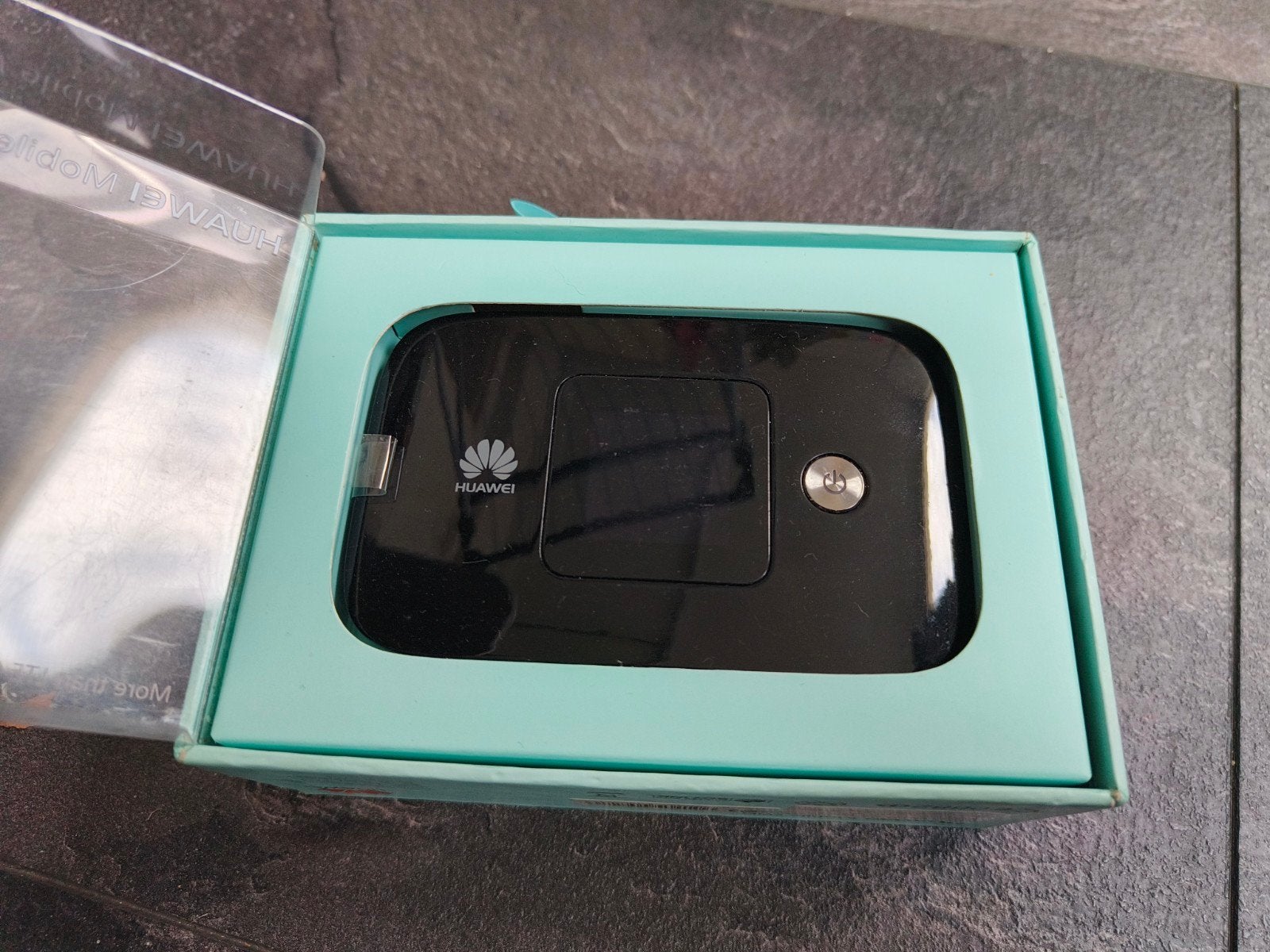 Huawei E5786Bs-32a Mobiele WiFi Router Zwart, Ophalen of Verzenden, Zo goed als nieuw