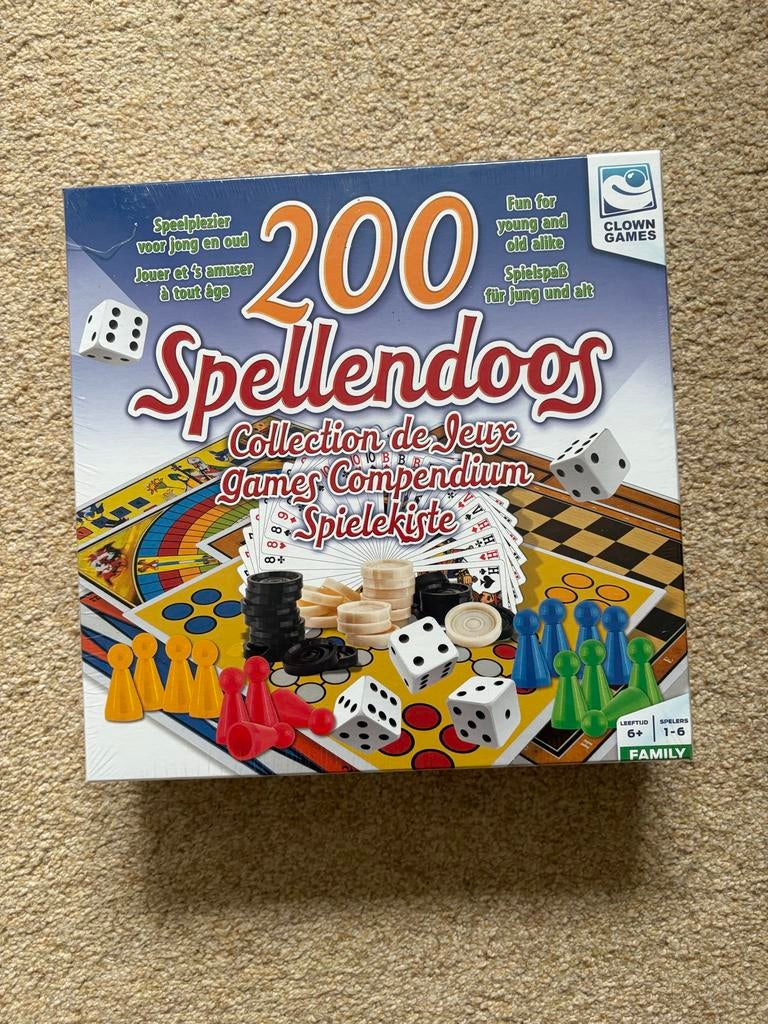 200 Spellendoos - Nieuw in plastic!, Ophalen, Zo goed als nieuw