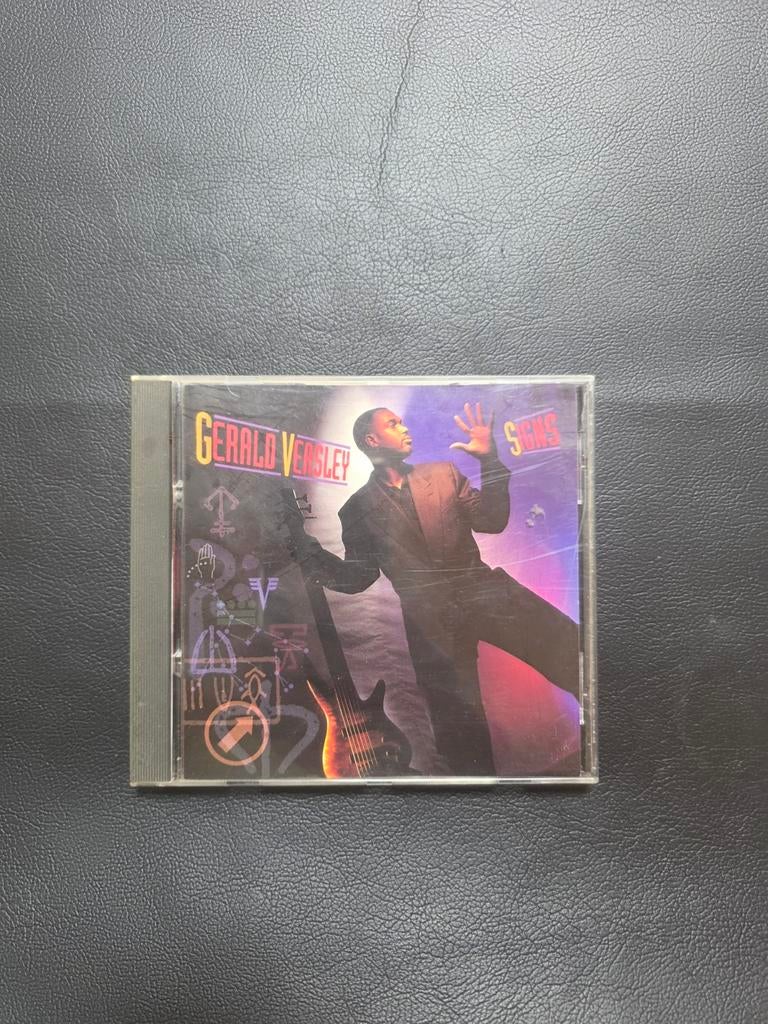 Gerald Veasley - Signs CD, Ophalen of Verzenden, Zo goed als nieuw