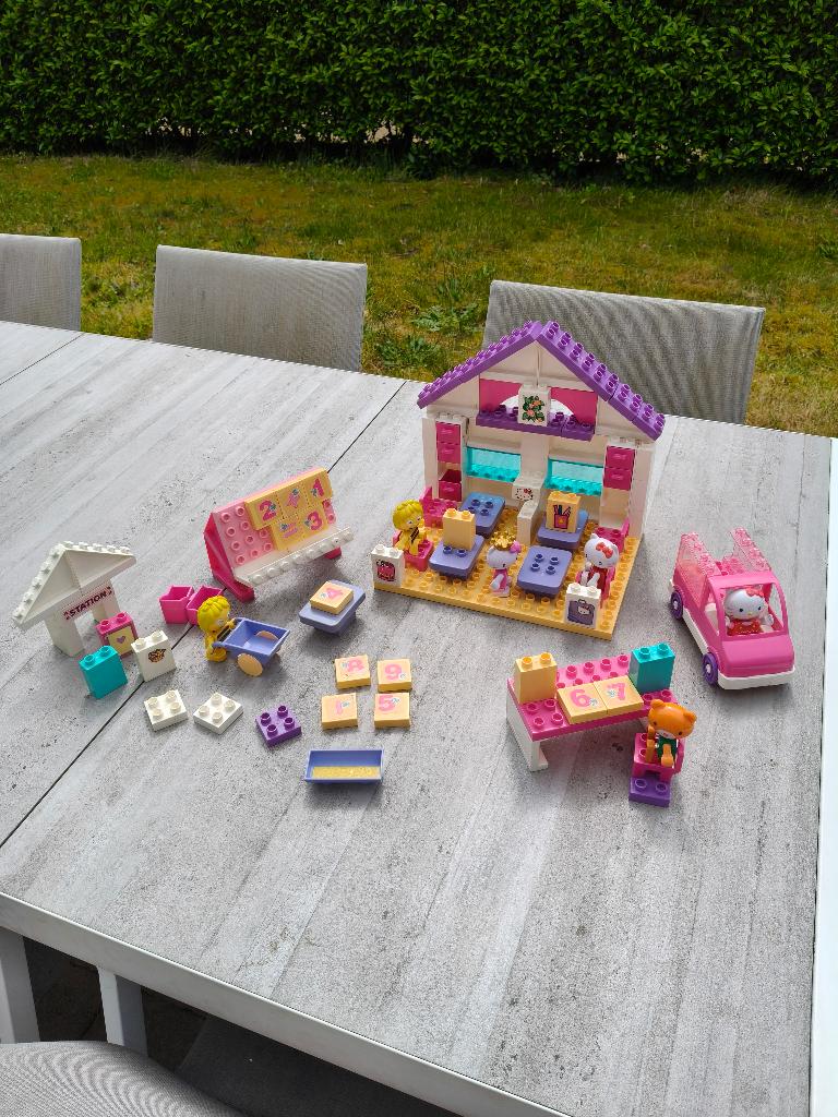 Heel veel Unico Plus Hello Kitty en Maya de Bij blokken, Ophalen of Verzenden, Gebruikt, Overige merken