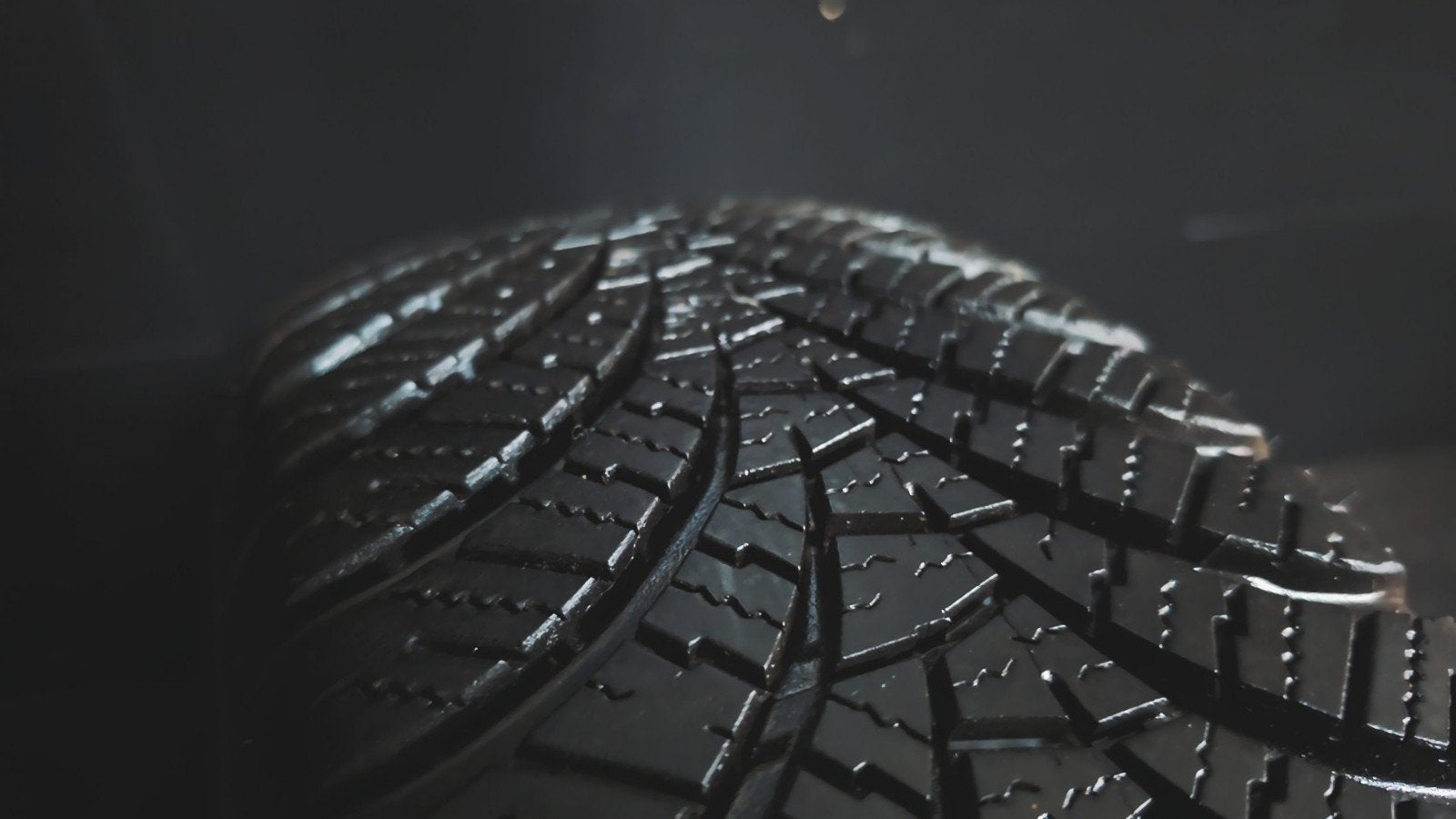 185 65 R14 14 ALL SEASON banden falken, 14 inch, All Season, 185 mm, Ophalen of Verzenden