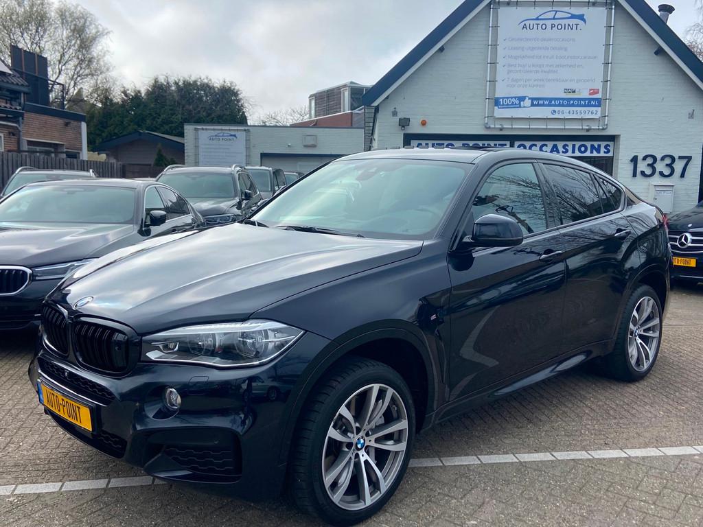 BMW X6 50I V8 M-SPORT/PANO/B&O/HUD/NIGHTVISION, Auto's, Automaat, Gebruikt, Vierwielaandrijving, Lichtsensor