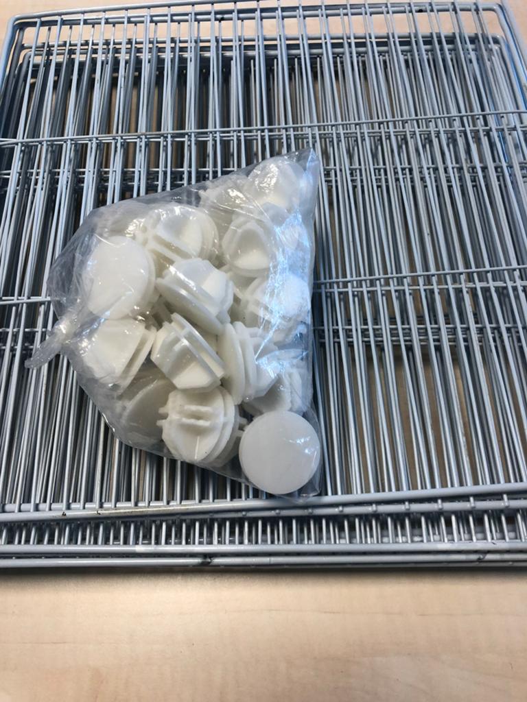 Witte en Zwarte paneeltjes /hekjes voor oa cavias, 110 cm of meer, Zo goed als nieuw, Konijn, Ren