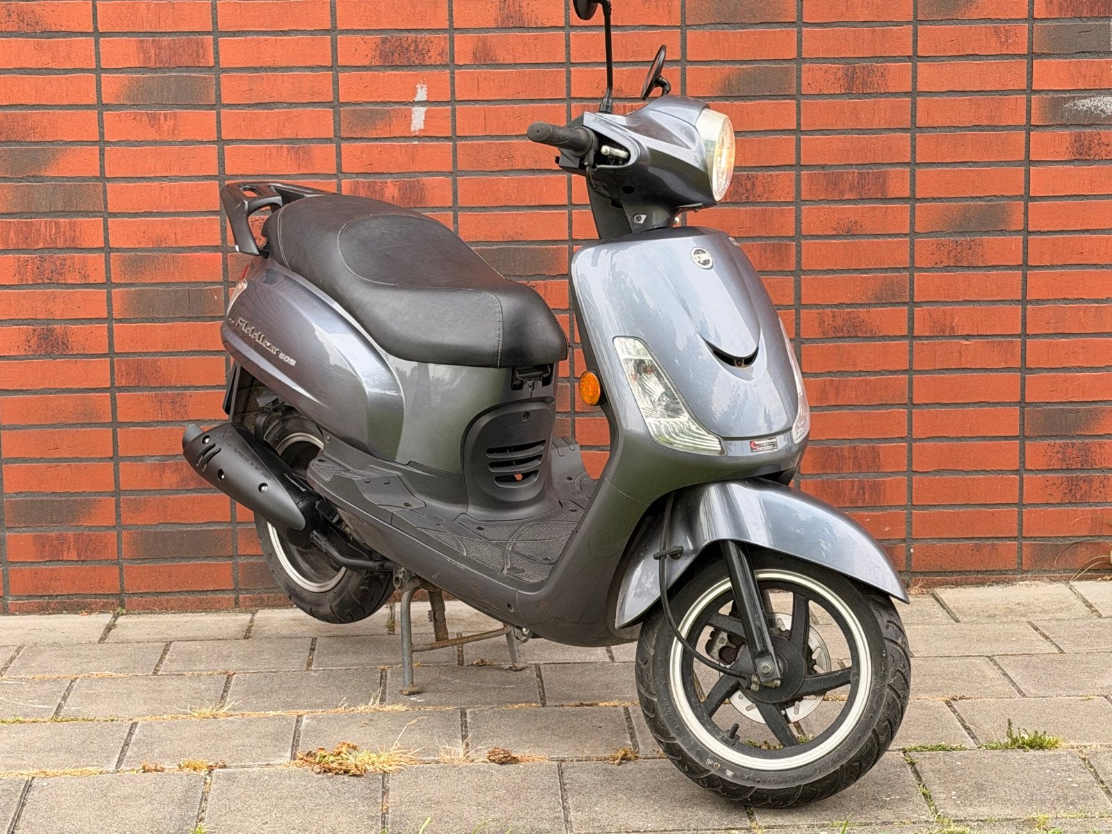 Sym Fiddle 2 50S Bromscooter - Grijs 2020, Fietsen en Brommers, Ophalen, Gebruikt, Benzine, Overige modellen