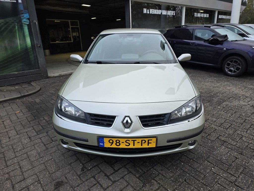 Renault Laguna 2.0-16V T Tech Line | 2E EIGENAAR | 12MND GAR, Auto's, Renault, Voorwielaandrijving, Gebruikt, 1295 kg, 4 cilinders