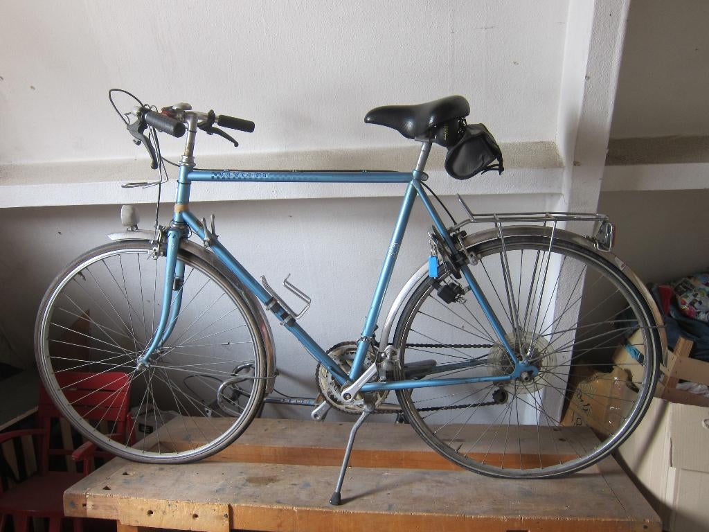 Blauwe Peugeot toerfiets oldtimer jaren '70 / framemaat 60, Fietsen en Brommers, Fietsen | Oldtimers, Ophalen, Jaren '60 of nieuwer