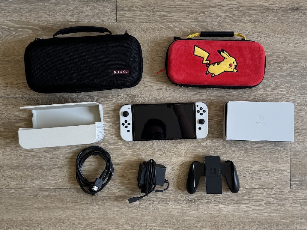 Nintendo Switch OLED Wit, Spelcomputers en Games, Spelcomputers | Nintendo Switch, Zo goed als nieuw, Switch OLED, Met 1 controller