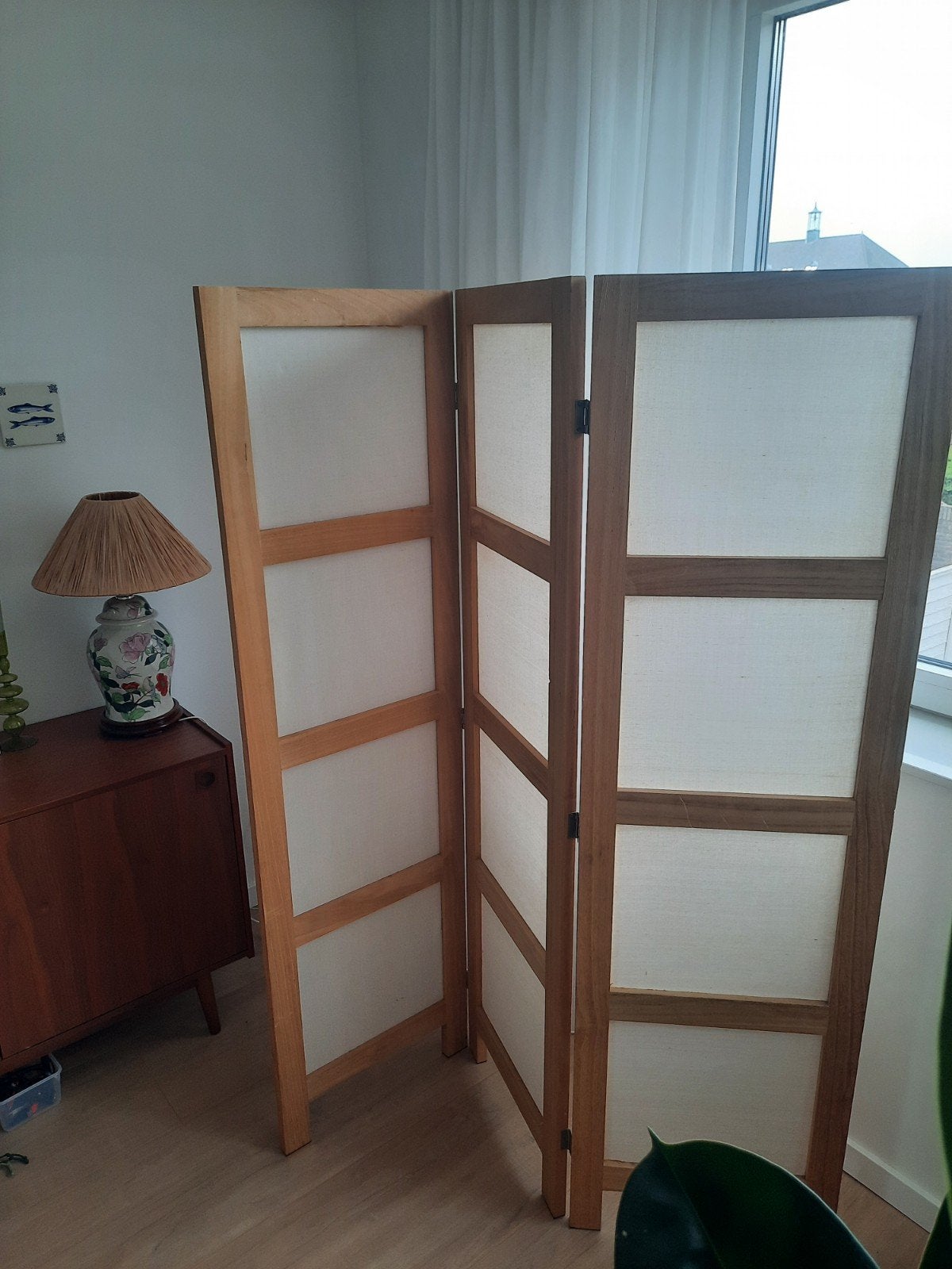 Kamerscherm Bamboe, Ophalen