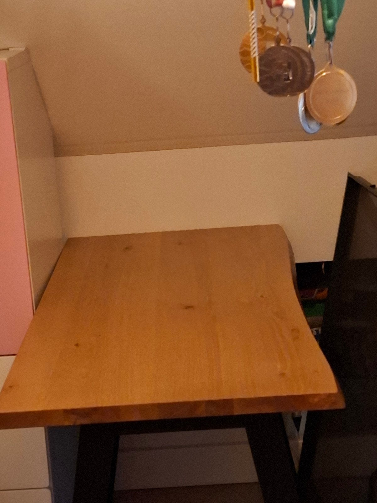 Houten tafelblad met houten onderstel, Huis en Inrichting, Tafels | Eettafels, Ophalen, Gebruikt, 50 tot 100 cm, 100 tot 150 cm