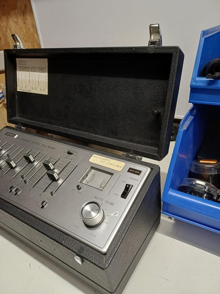 Sony MX12M 6-kanaals microfoon mixer uit de jaren 70, Muziek en Instrumenten, Mengpanelen, Ophalen of Verzenden, Gebruikt, 5 tot 10 kanalen