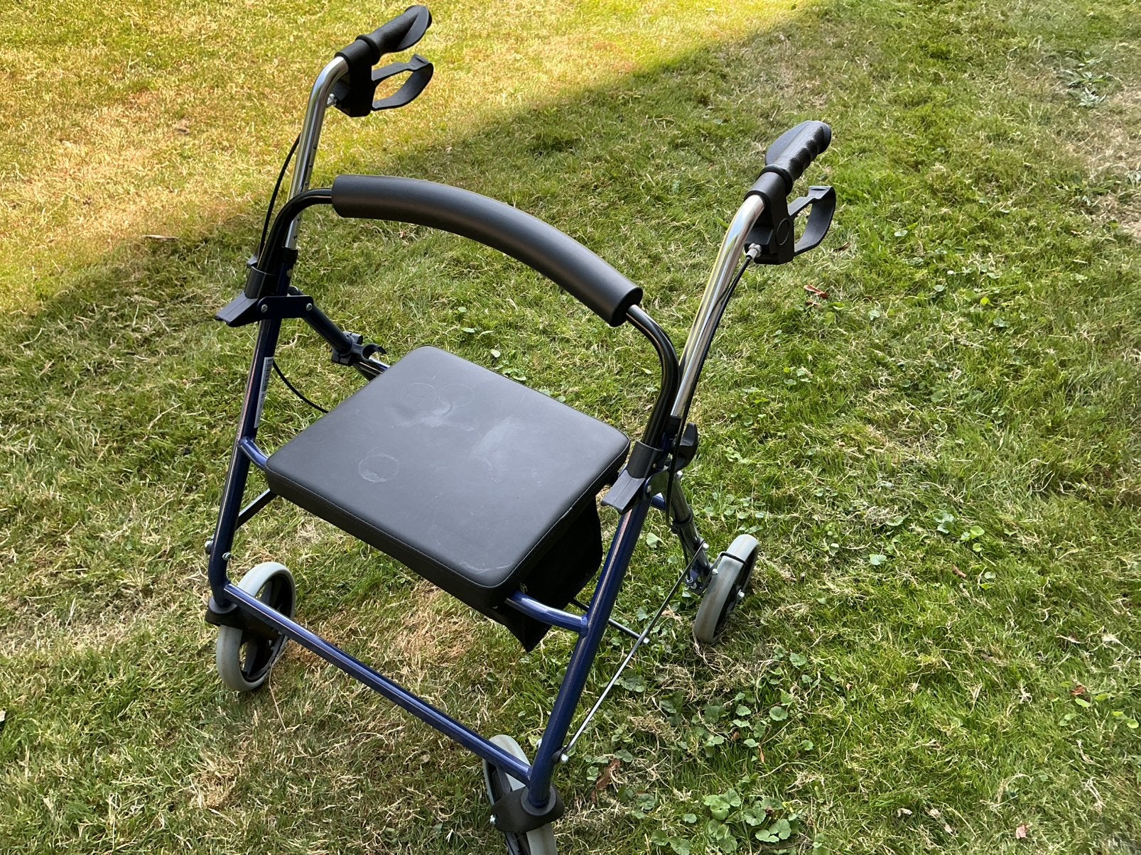 Rollator, Ophalen of Verzenden, Zo goed als nieuw