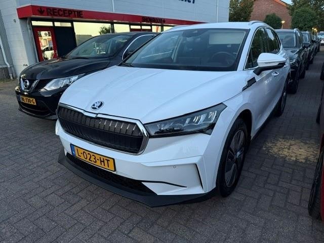 Skoda Enyaq iV 80 77kWh 150kw SOH 94%/Trekhaak/Acarplay/Navi, Achterwielaandrijving, Gebruikt, 495 min, Wit