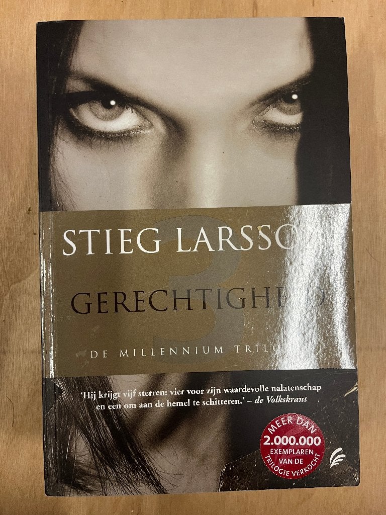 Boek: Gerechtigheid, Stieg	Larsson, Boeken, Ophalen of Verzenden, Zo goed als nieuw, Stieg Larsson, Scandinavië