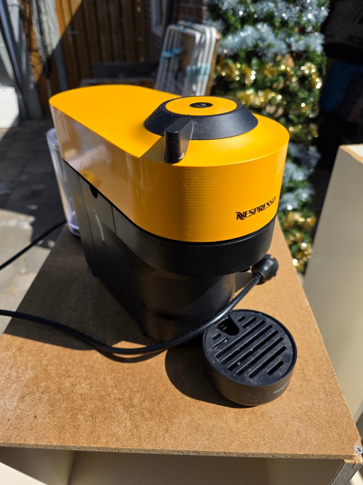 Nespresso Vertuo Pop Koffiemachine met capsules, Ophalen, Gebruikt, Koffiemachine, 2 tot 4 kopjes