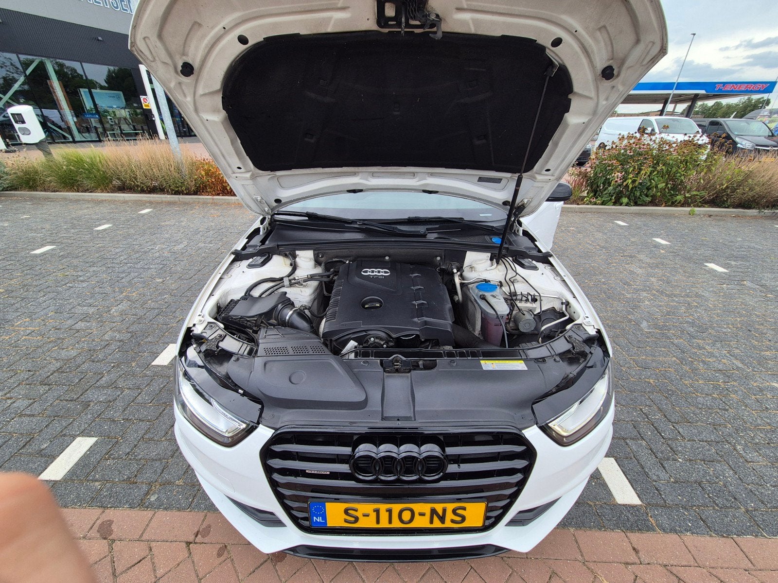Audi A4 2016 Wit, Auto's, 1984 cc, A4, Wit, 11 km/l